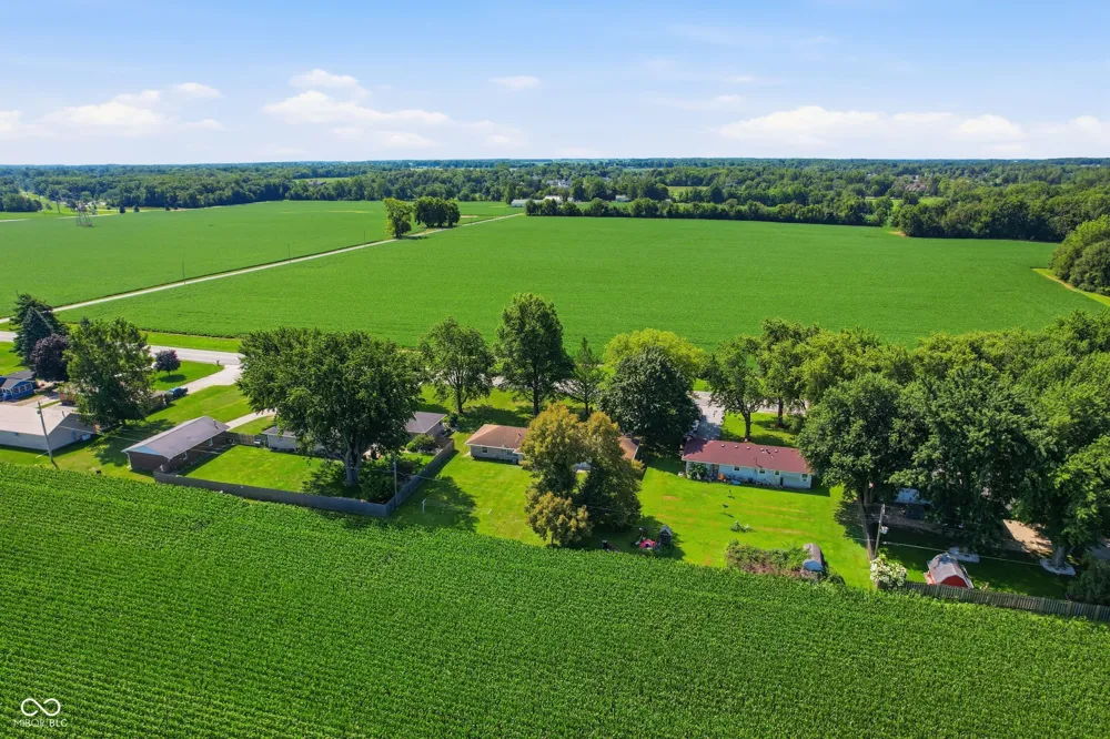 1720 W Alto Road Kokomo, IN 46902
