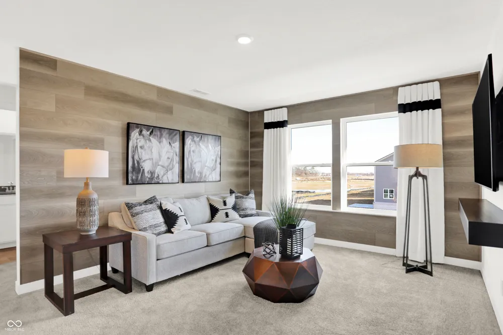 8639 Moyer Street East Fortville, IN 46040