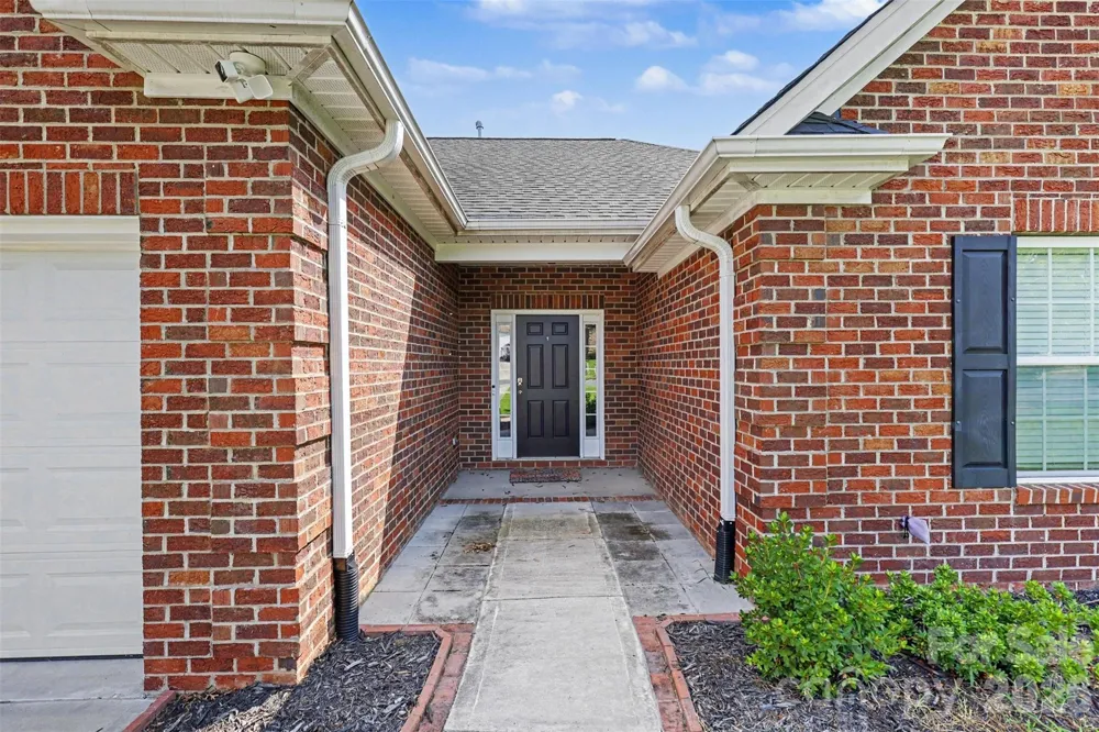 3552 Brickwood Circle Midland, NC 28107