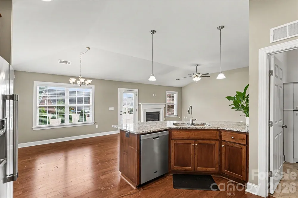 3552 Brickwood Circle Midland, NC 28107