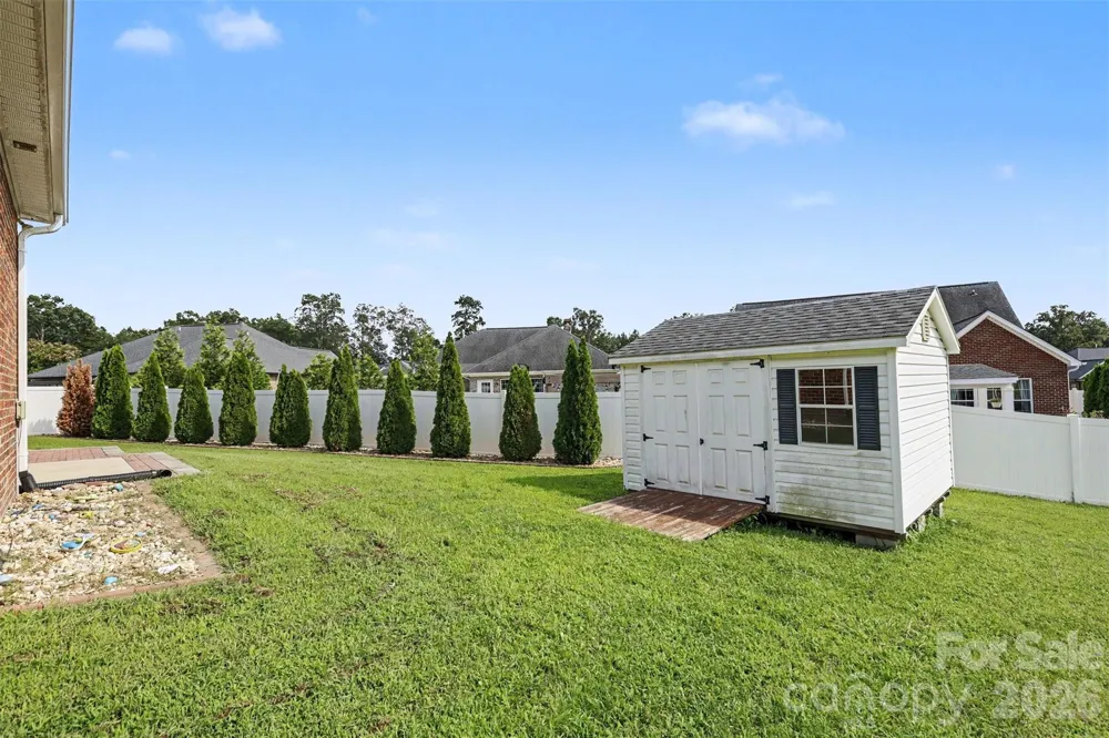 3552 Brickwood Circle Midland, NC 28107