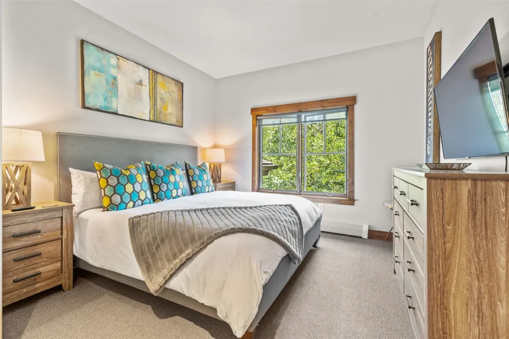 63 Mountain Thunder Drive #305 Breckenridge, CO 80424