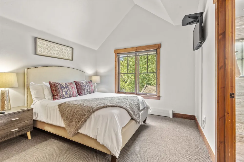 63 Mountain Thunder Drive #305 Breckenridge, CO 80424