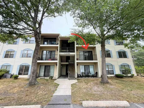 172 Colonial Ct