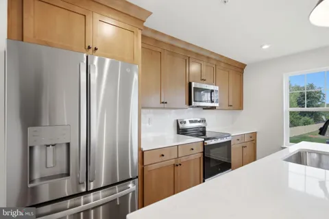 11 JUNIPER COURT