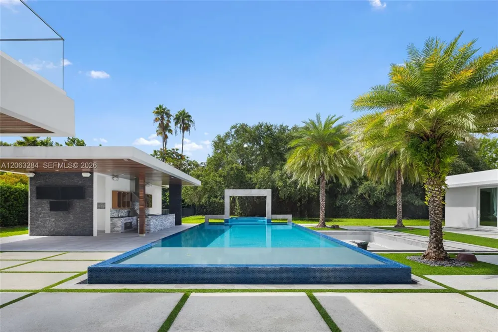 6300 Moss Ranch Rd Pinecrest, FL 33156