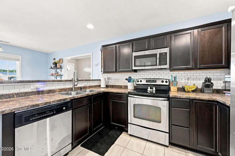 411 Dylan Court Beulaville, NC 28518