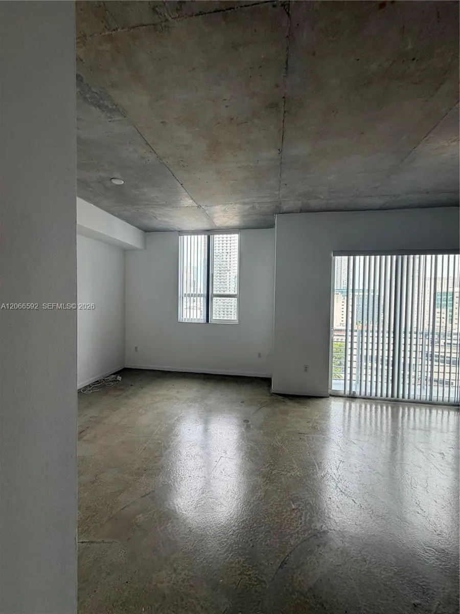 234 NE 3rd St #1603 Miami, FL 33132