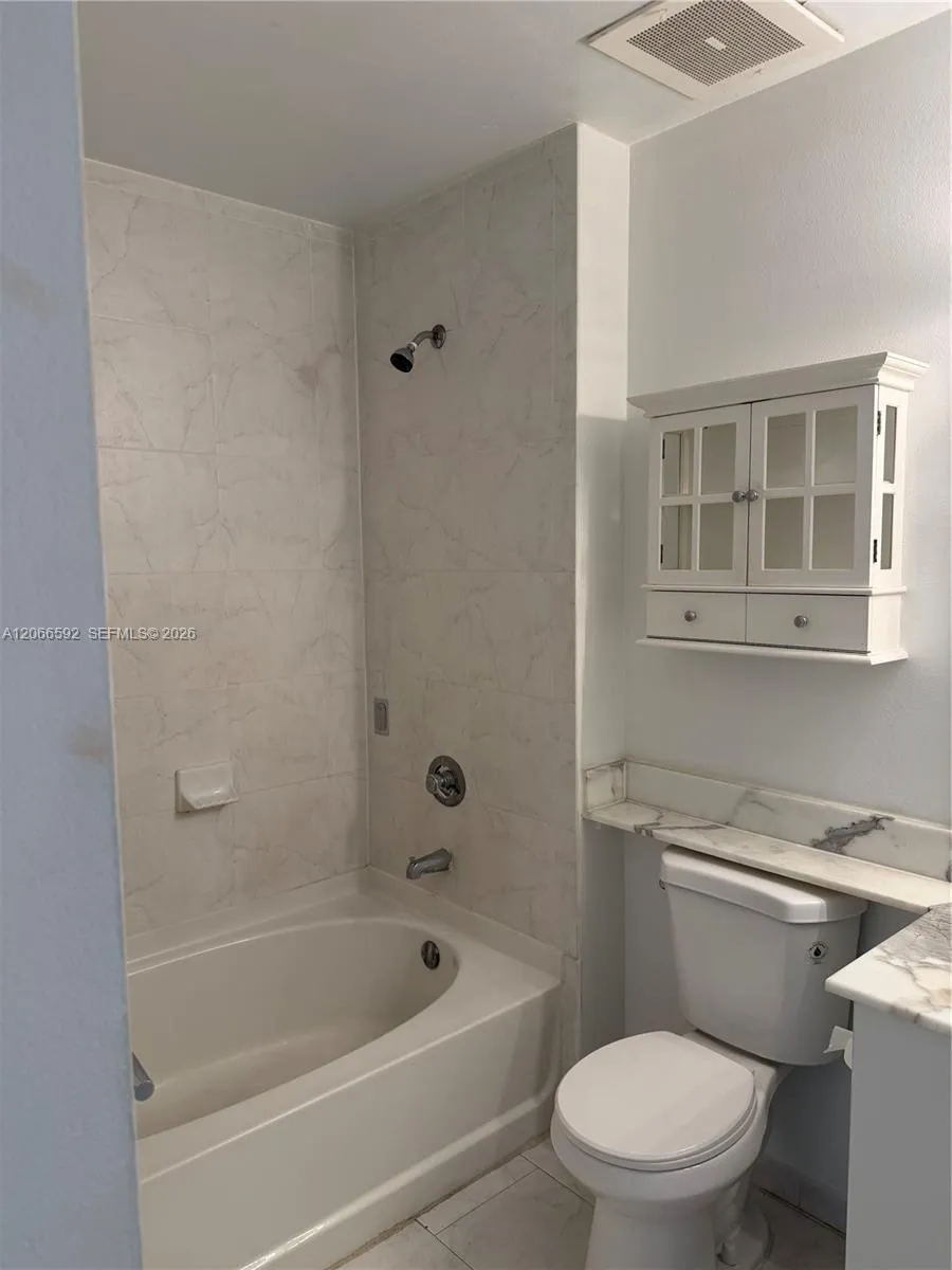 234 NE 3rd St #1603 Miami, FL 33132