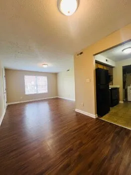 3854 Northeast Dr #D Clarksville, TN 37040