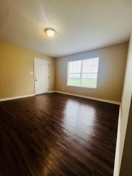 3854 Northeast Dr #D Clarksville, TN 37040