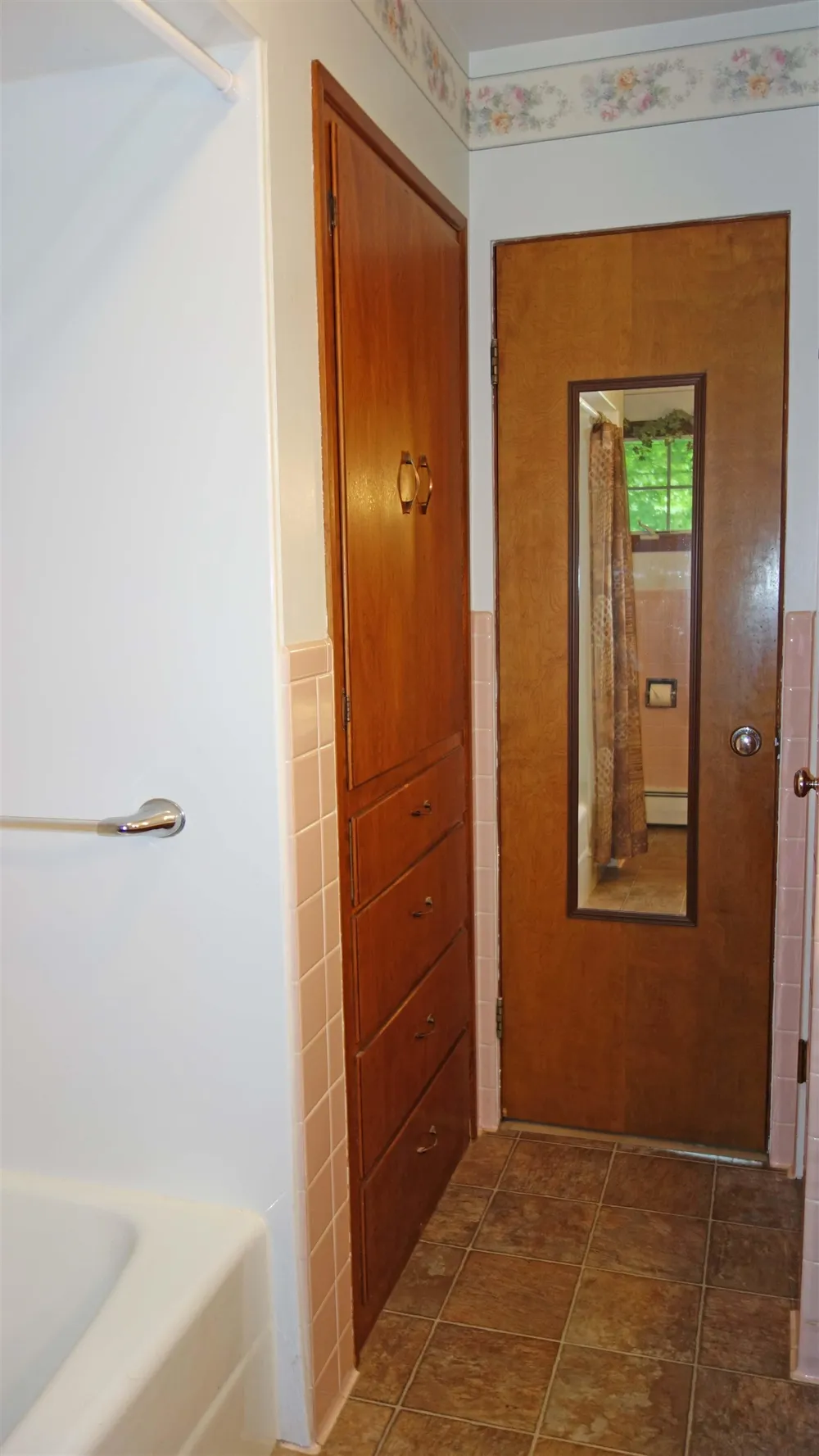 723 Sunflower Drive Chesaning Village, MI 48616