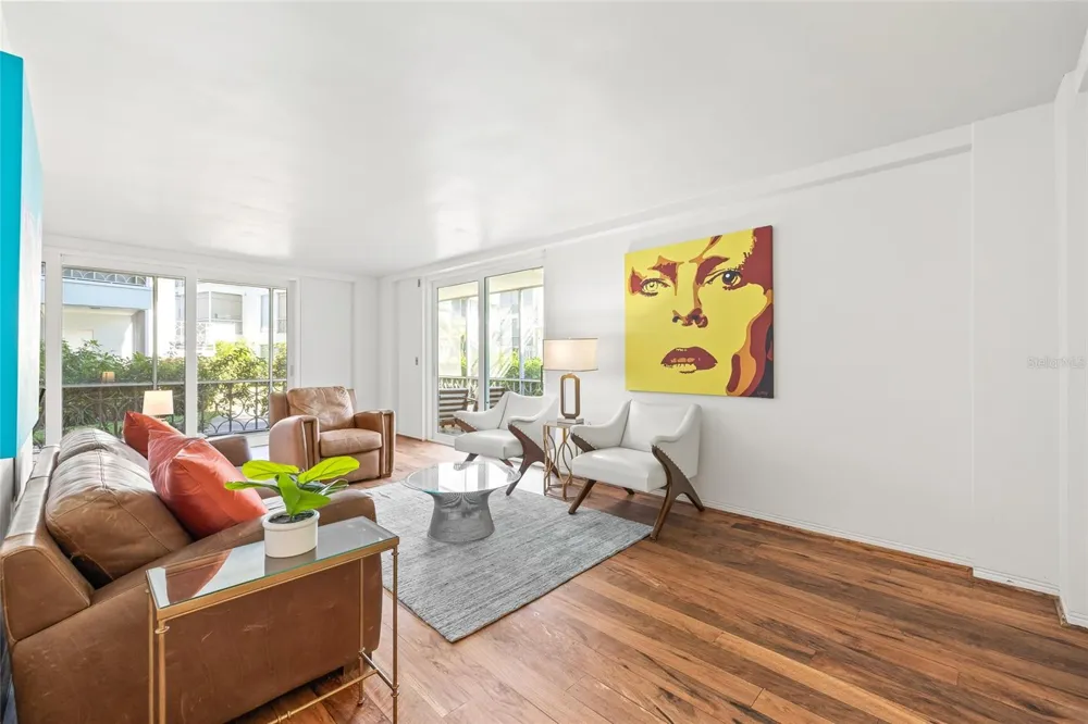 1012 SHORE DRIVE NE #14 St Petersburg, FL 33701