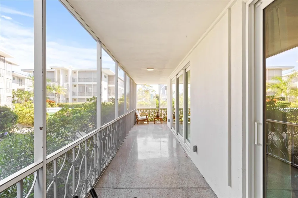 1012 SHORE DRIVE NE #14 St Petersburg, FL 33701