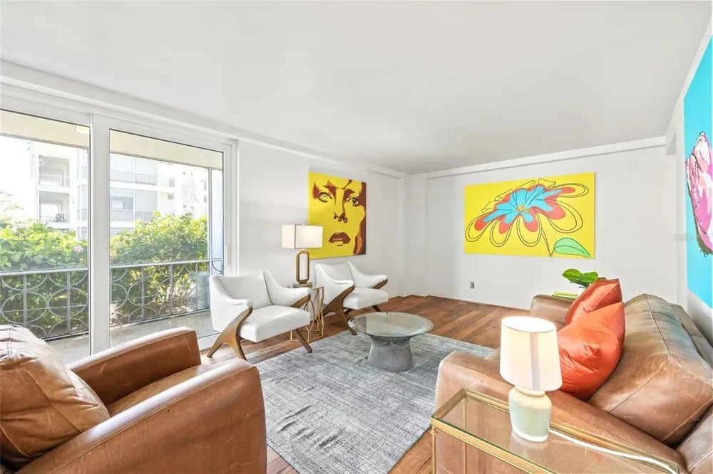 1012 SHORE DRIVE NE #14 St Petersburg, FL 33701