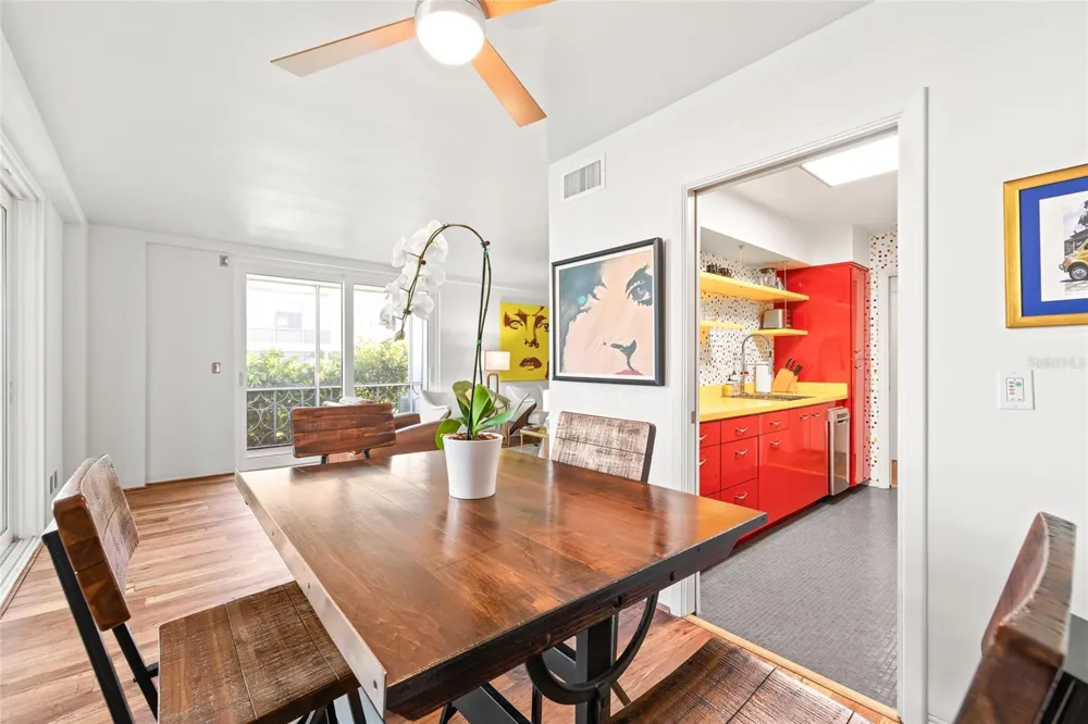 1012 SHORE DRIVE NE #14 St Petersburg, FL 33701