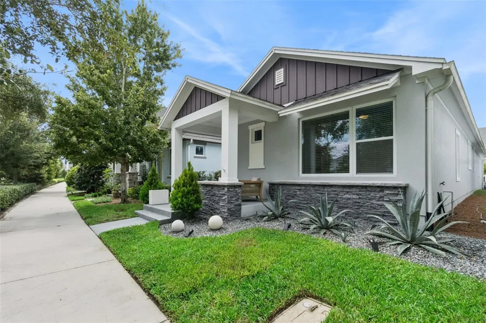 6935 HIGGS ALLEY Orlando, FL 32827