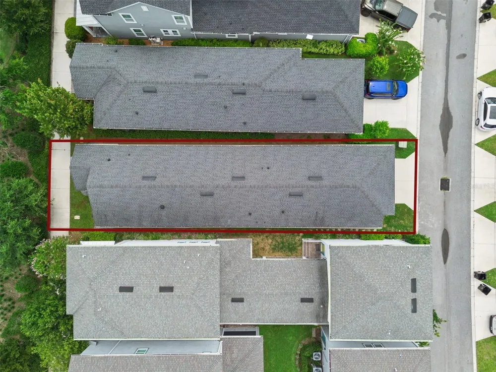 6935 HIGGS ALLEY Orlando, FL 32827