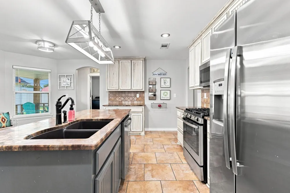 2455 County Road 700 Farmersville, TX 75442