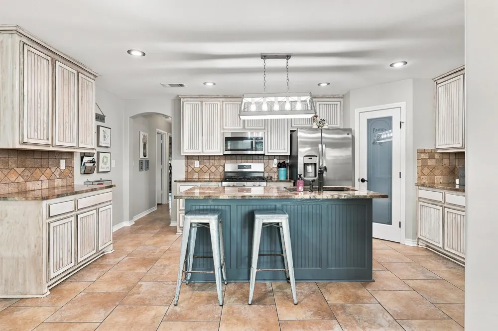 2455 County Road 700 Farmersville, TX 75442