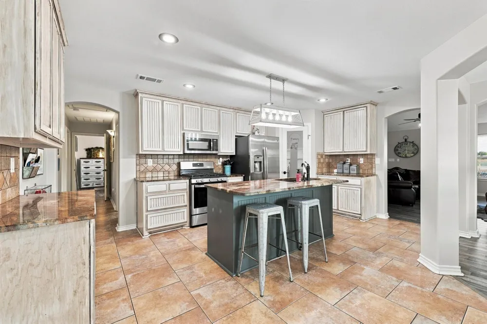 2455 County Road 700 Farmersville, TX 75442