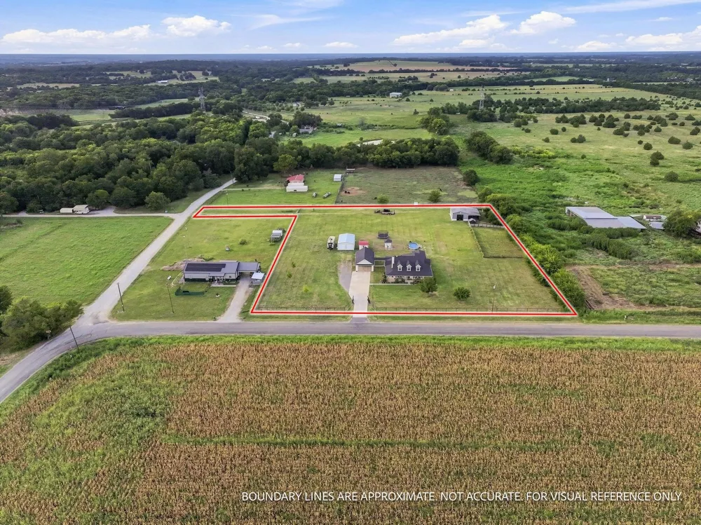 2455 County Road 700 Farmersville, TX 75442