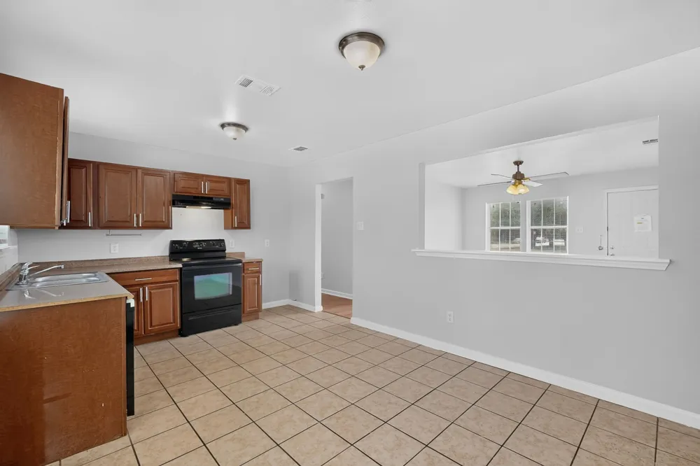 4525 Hunter Street Haltom City, TX 76117
