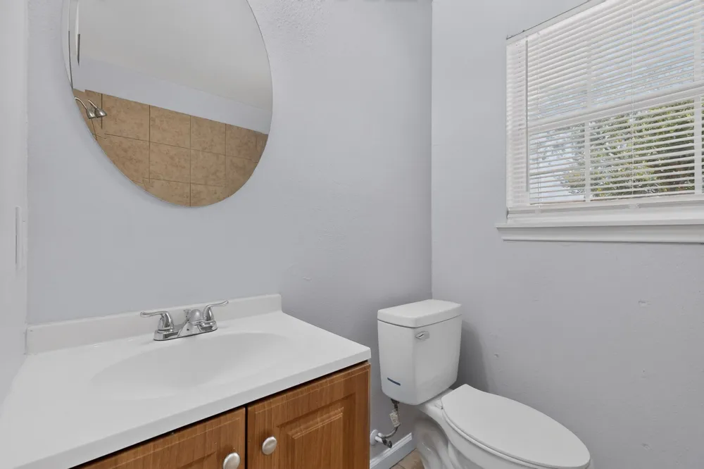 4525 Hunter Street Haltom City, TX 76117