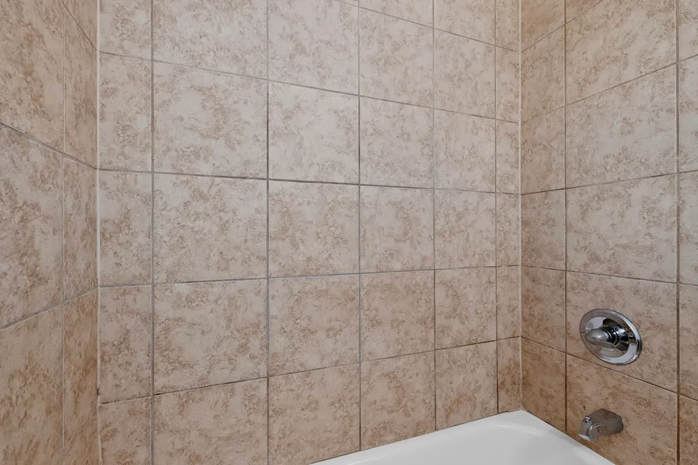 4525 Hunter Street Haltom City, TX 76117