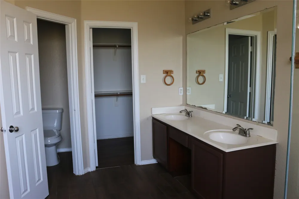 327 Regency Drive Allen, TX 75002