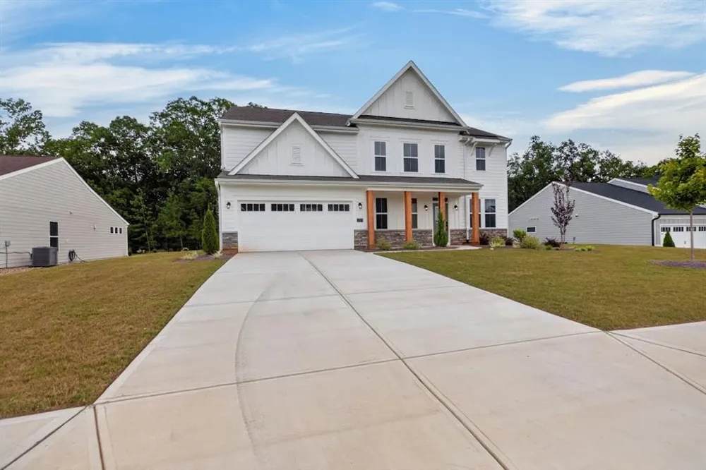 180 Pickens Bluff Lane Hiram, GA 30141