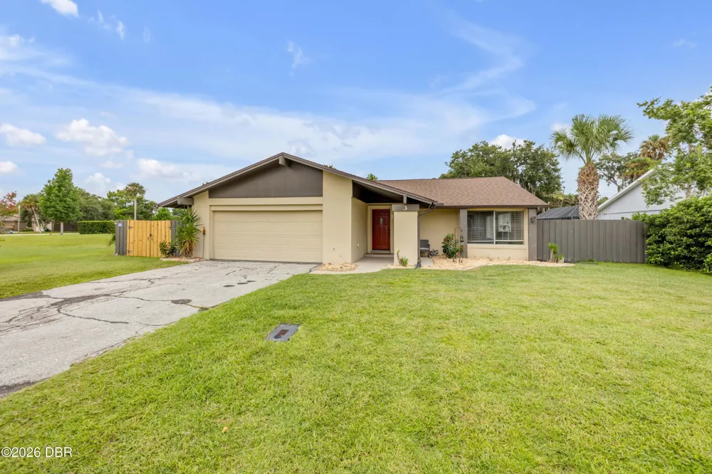 3 Casper Drive Palm Coast, FL 32137