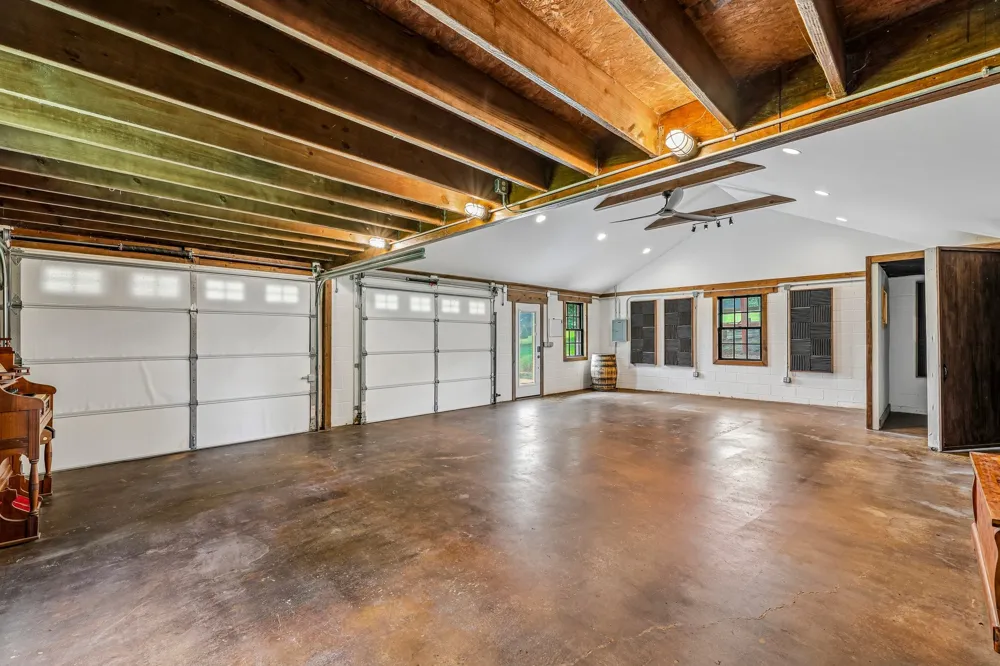 1205 Madison Creek Rd Goodlettsville, TN 37072