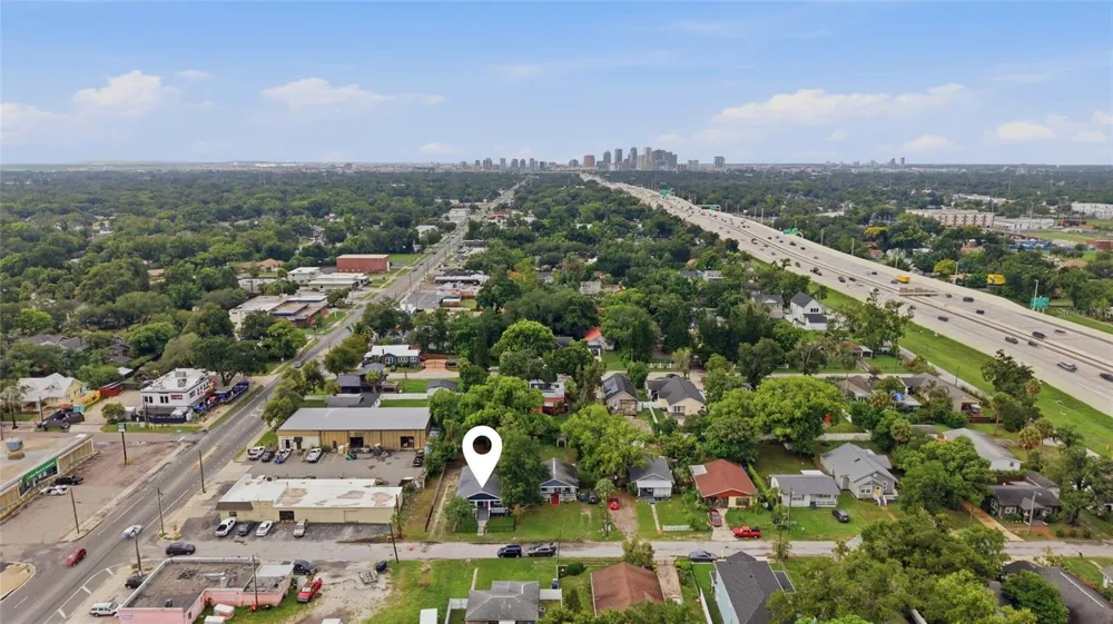 815 E FRIERSON AVENUE Tampa, FL 33603