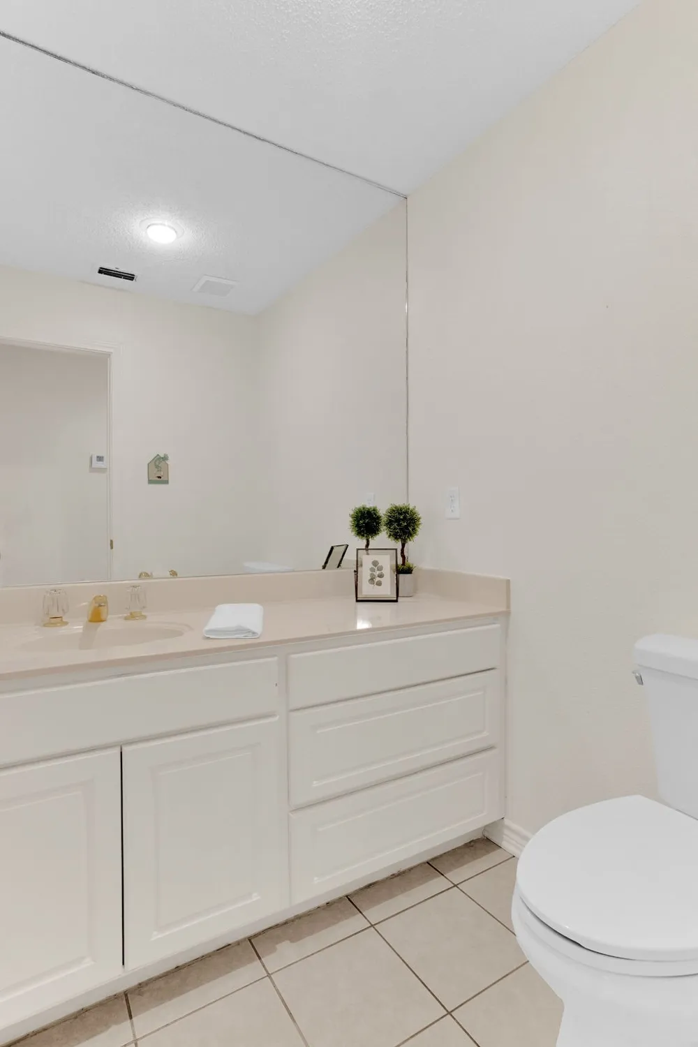 1633 Brookhollow Drive Hideaway, TX 75771