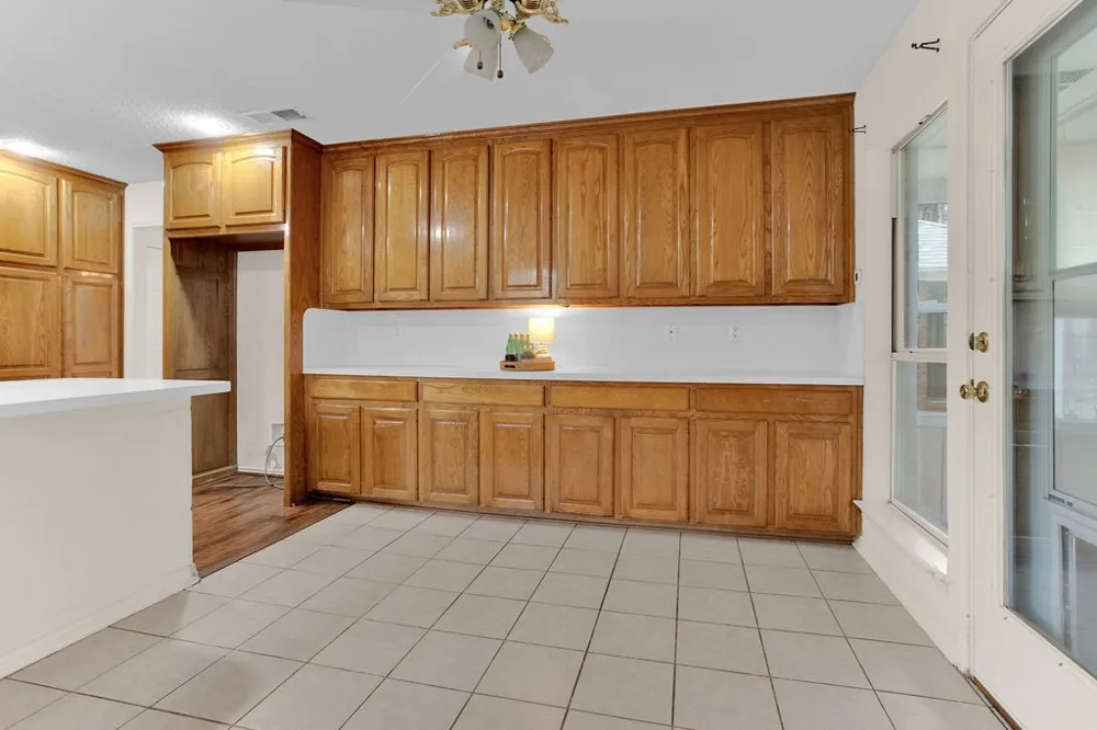 1633 Brookhollow Drive Hideaway, TX 75771