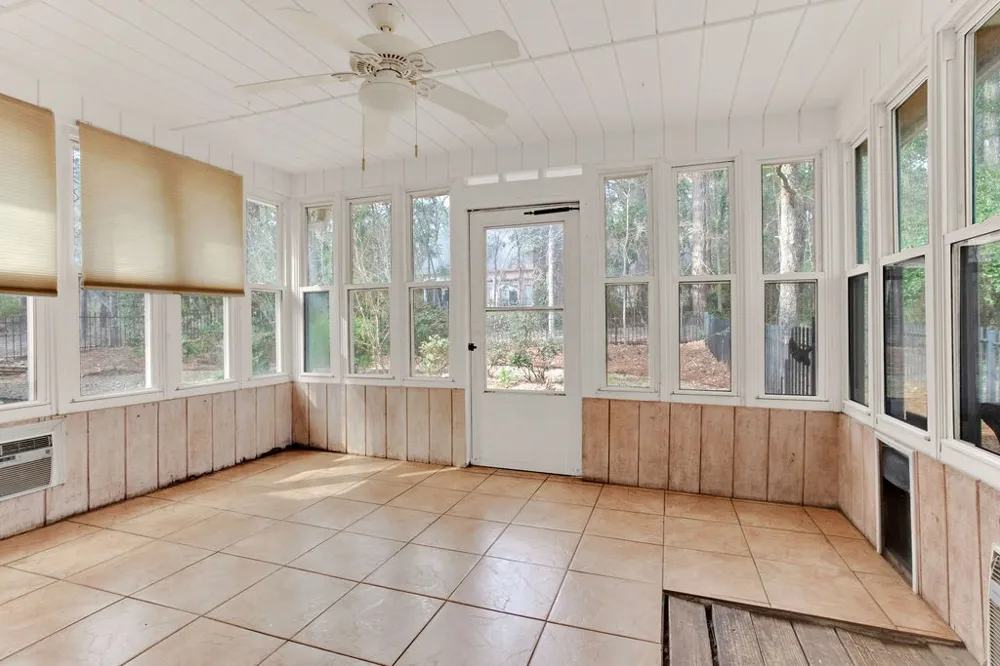 1633 Brookhollow Drive Hideaway, TX 75771