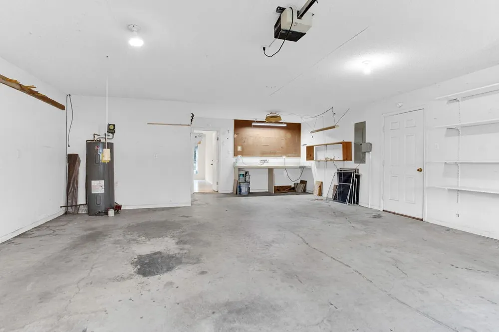 1633 Brookhollow Drive Hideaway, TX 75771