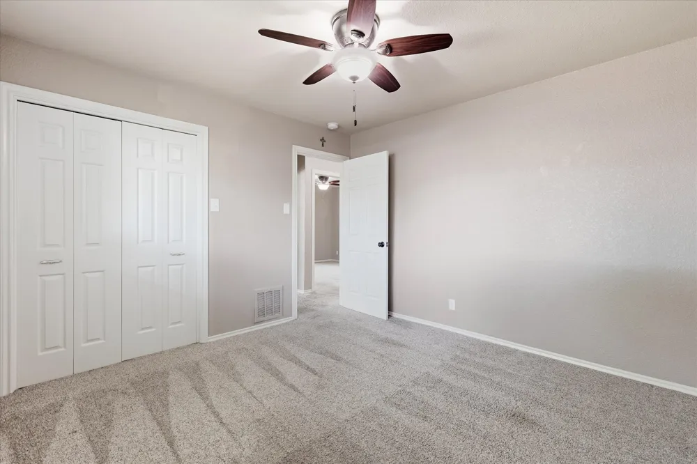 1100 Yorkshire Drive Carrollton, TX 75007