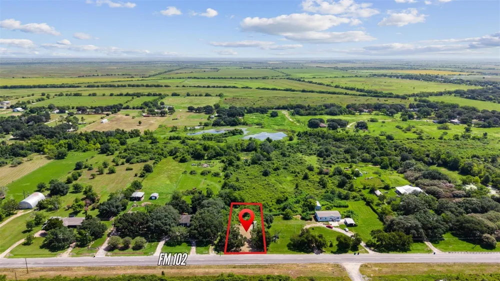 3345 Fm 102 Eagle Lake, TX 77434