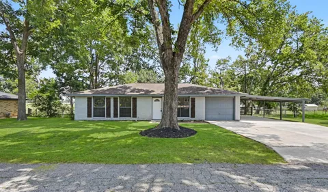 11 Hardy Hollow Drive