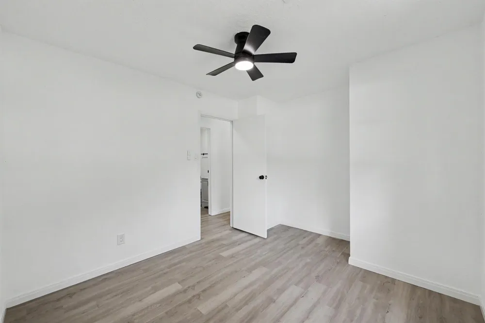 11 Hardy Hollow Drive New Waverly, TX 77358