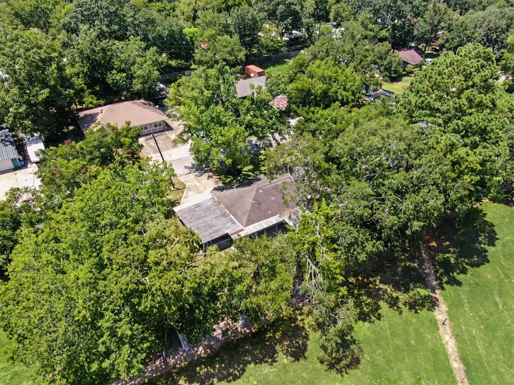 11 Hardy Hollow Drive New Waverly, TX 77358