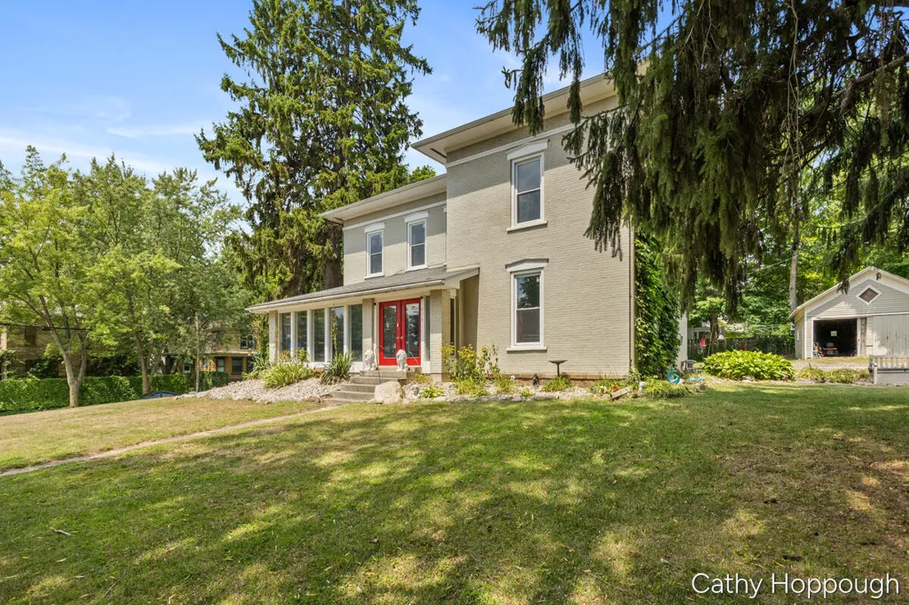 404 E Main Street Ionia, MI 48846