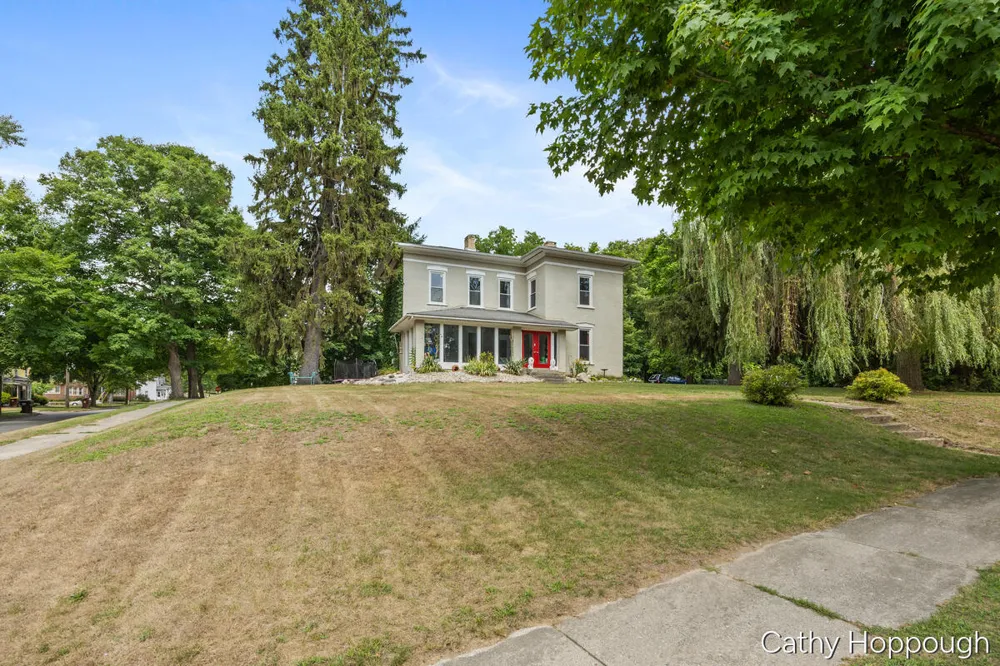 404 E Main Street Ionia, MI 48846