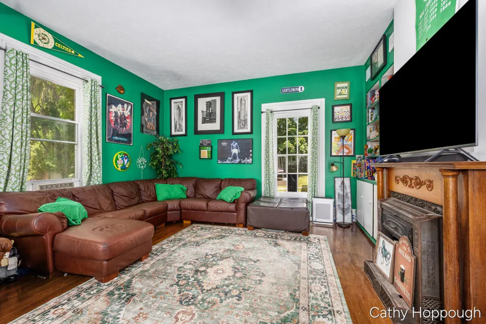 404 E Main Street Ionia, MI 48846