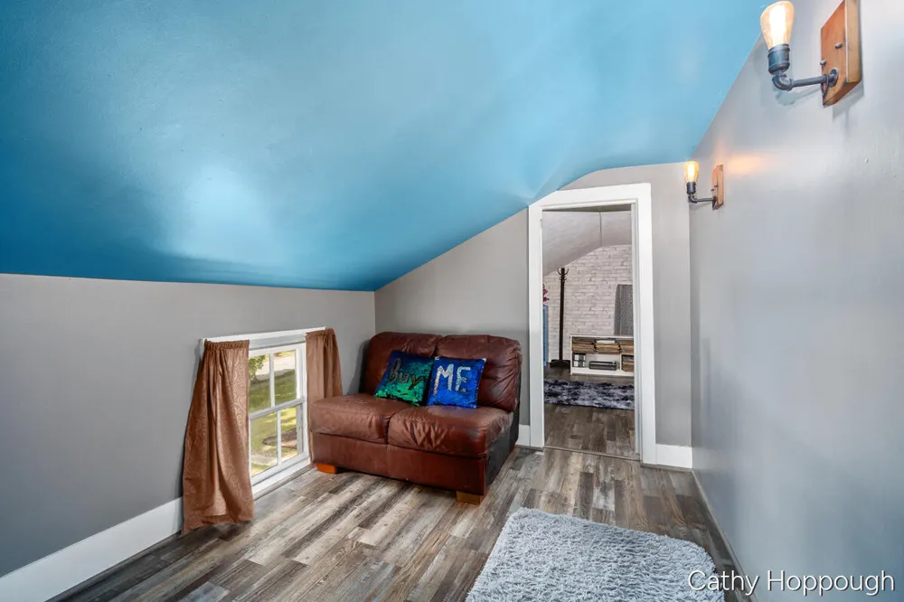 404 E Main Street Ionia, MI 48846