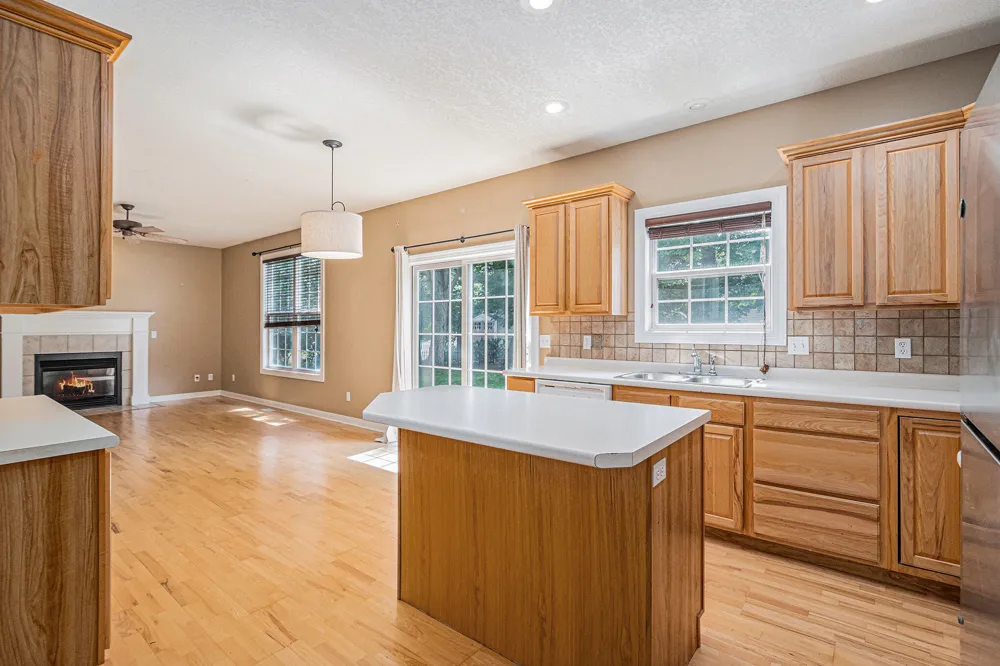 4821 Idlewood Avenue Portage, MI 49024