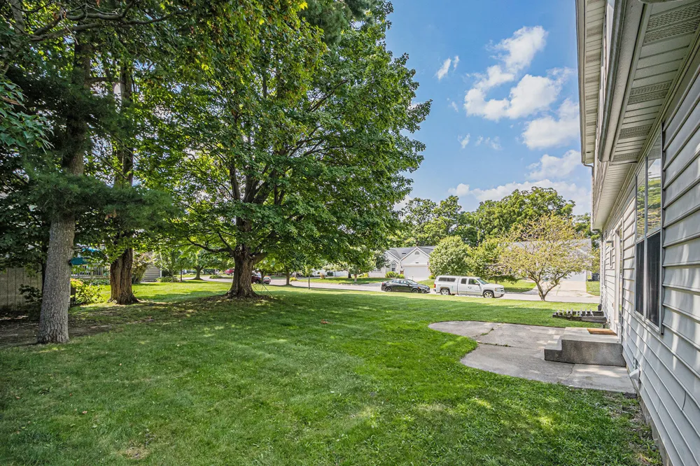 4821 Idlewood Avenue Portage, MI 49024