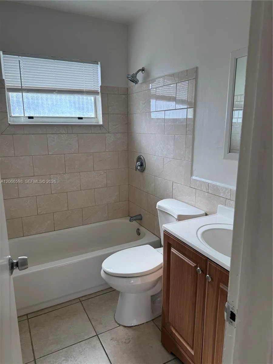 7241 Venetian St #11 Miramar, FL 33023